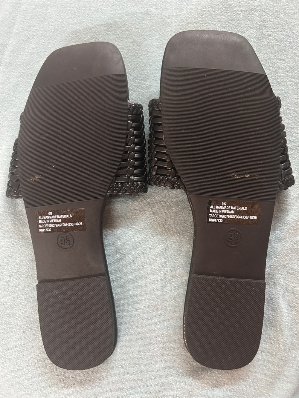 a new day Woven Slide Sandals in black 9.5 NWOT - Picture 3 of 3